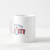 Retro Red Feelin' Kinda Frosty Funny Snowman Kaffeetasse (Vorderseite Links)