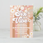 Retro Regenbogen 6. Geburtstagseinladung Einladung (Stehend Vorderseite)