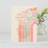 Retro Regenbogen Hippie 70s rosa Brautparty Einladung (Stehend Vorderseite)