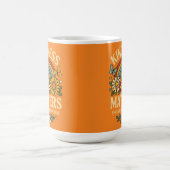 Retro-Regenbogen-Kunst mit Botschaft der Freundlic Kaffeetasse (Mittel)
