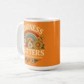 Retro-Regenbogen-Kunst mit Botschaft der Freundlic Kaffeetasse (Vorderseite Links)