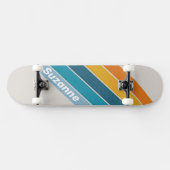 Retro-Regenbogen mit Name Skateboard (Horizontal)