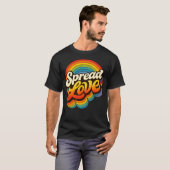 Retro-Regenbogen-Spread-Love-Cute-Typografie-Desig T-Shirt (Vorne ganz)
