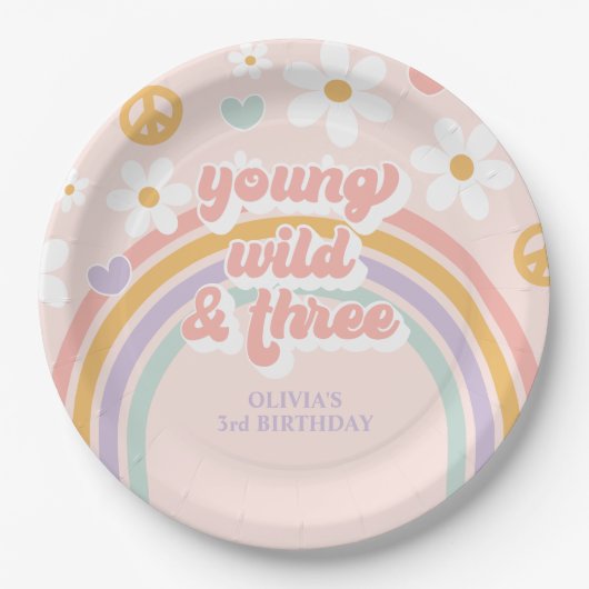 Retro-Regenbogen Young Wild Three 3. Geburtstag Pappteller (Vorderseite)