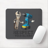 Retro Respektiert eure Älteren Lustiger Bohrer und Mousepad (Mit Mouse)