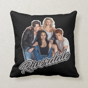 Retro Riverdale Group Graphic Kissen