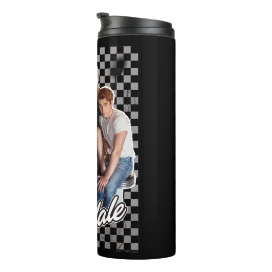 Retro Riverdale Group Graphic Thermosbecher (Nach rechts gedreht)