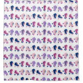 Retro Rollerskates Lila rosa Muster Duschvorhang (Vorderseite)