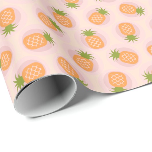 Retro-rosa Ananas-Ananas-Muster, Monogramm Geschenkpapier (Rolleneckpunkt)