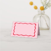 Retro-Rosa- und Rot-Squiggle-Wavy-Platzkarten Platzkarte (Rückseite)