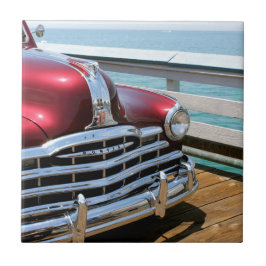 Retro rotes Auto Fliese