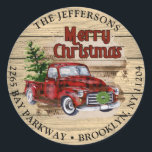 Retro Rustic Christmas Return Address Label Runder Aufkleber<br><div class="desc">Freuen Sie sich auf Ihre nahen und machen Sie die Feier unvergesslich mit dieser Sammlung: https://www.zazzle.com/collections/christmas_plaid_red_truck-119602872026909227?rf=238259176291992805 Für weitere Anpassungen klicken Sie bitte auf den Link "Weitere" und verwenden Sie unser Design-Tool,  um diese Vorlage zu modifizieren.</div>