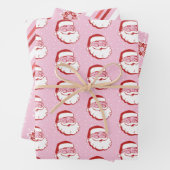 Retro Santa, Schneeflocken & Streifen auf rosa Geschenkpapier Set (Beispiel)