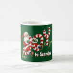 Retro Santa Sending Freude Christmas Personalisier Kaffeetasse<br><div class="desc">Retro Niedliche Fun Santa Claus Riding on Joy ( sieht aus wie aus Zuckerrohr) Holiday Design für Jemand Sie Liebe: Papa,  Mama,  Opa,  Oma...  Sehen Sie verschiedene Stile und Farben.</div>