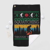 Retro Sasquatch Bigfoot Ugly Christmas Sweater Golfhandtuch (Insitu)