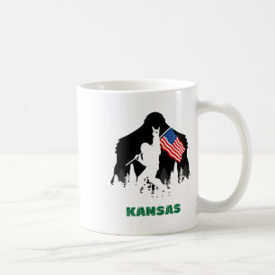 Retro Sasquatch Kansas USA-Flagge Bigfoot Wandern  Kaffeetasse