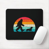Retro Sasquatch Lover Doxie Wiener Dog Walker Bigf Mousepad (Mit Mouse)