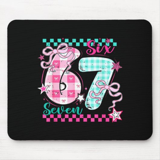 Retro-Schachbrett-Valentinstag-Sechs-Sieben-Meme 6 Mousepad (Vorne)