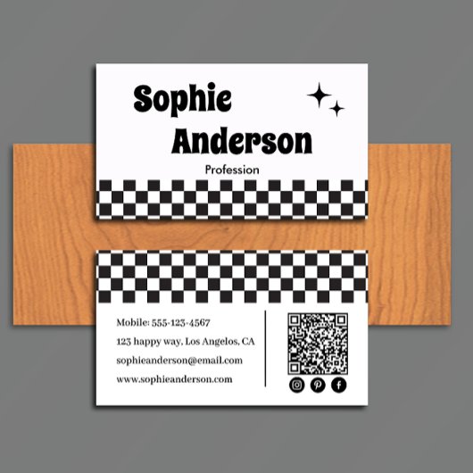 Retro-Schachbrettmuster in Schwarzweiß mit QR-Code Visitenkarte