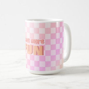 Retro-Schachbrettmuster Peach Fuzz Rosa Verlauf Kaffeetasse