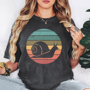 Retro-Schnecke-Sonnenuntergangs-Kreis-Grafikdesign T-Shirt