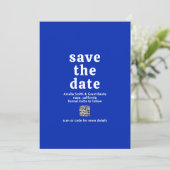 Retro Schriftart Royal Blue QR Code Moderne Hochze Save The Date (Stehend Vorderseite)