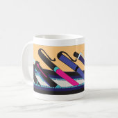 Retro-Schultüten-Bleistiftetui-Design Kaffeetasse (Vorderseite Links)