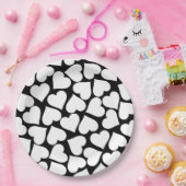 Retro Schwarz-Weiß-Herzmuster Pappteller (Party)