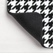 Retro Schwarz Weiß Houndstooth-Webmuster Mousepad (Ecke)
