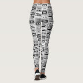 Retro-Schwarz-Weiß-Kassetten Leggings (Rückseite)