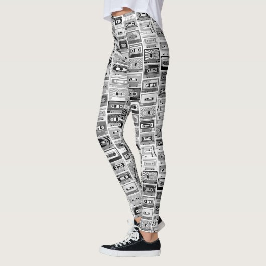 Retro-Schwarz-Weiß-Kassetten Leggings (Links)