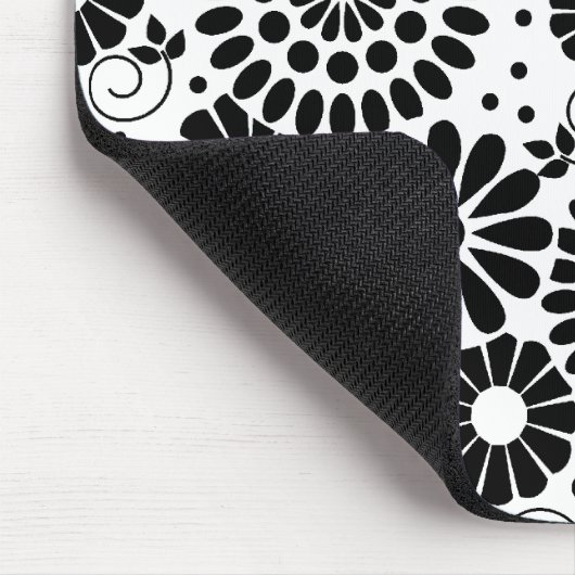 Retro Schwarz-weiße Blume mousepad (Ecke)
