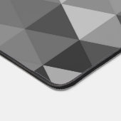 Retro-Schwarz-weiße Dreiecksmuster Monogramm Schreibtischunterlage (Ecke)