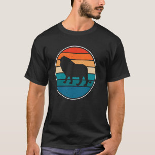 Retro Schwarzer Löwe im Vintage-Stil Süßer Löwe T-Shirt