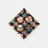Retro Schwarzes Regenbogen geometrisches Blumenmus Serviette (Ecke)