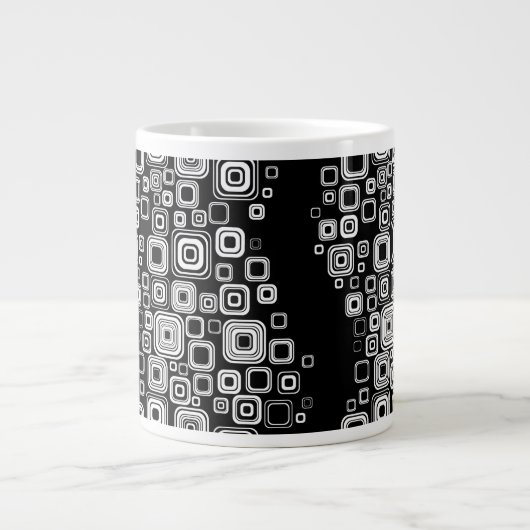 Retro Schwarzweiss-Quadrate Jumbo-Tasse (Vorderseite)