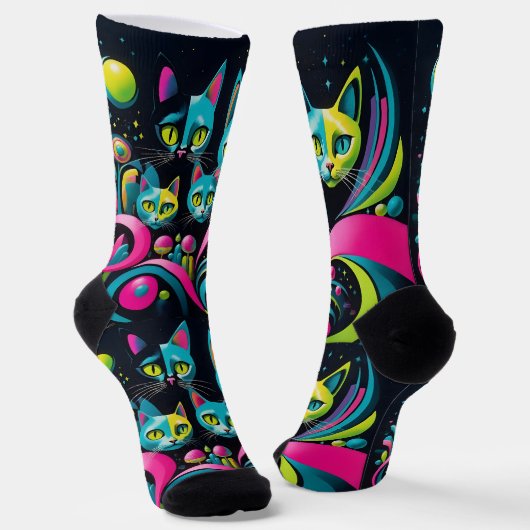 Retro Sci Fi Cartoon Cats Socken (Gewinkelt)