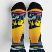 Retro Sci Fi Cartoon Rocket Ship and Golf Cart Socken (Oben)