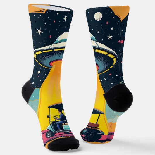 Retro Sci Fi Cartoon Rocket Ship and Golf Cart Socken (Gewinkelt)