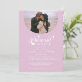 Retro-Script-Foto lilac rosa Probe Dinner Einladung (Stehend Vorderseite)