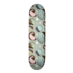 Retro Seashell-Muster Skateboard