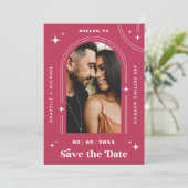 Retro Seventies Boho Arch Viva Magenta 2 Foto 70er Save The Date (Stehend Vorderseite)
