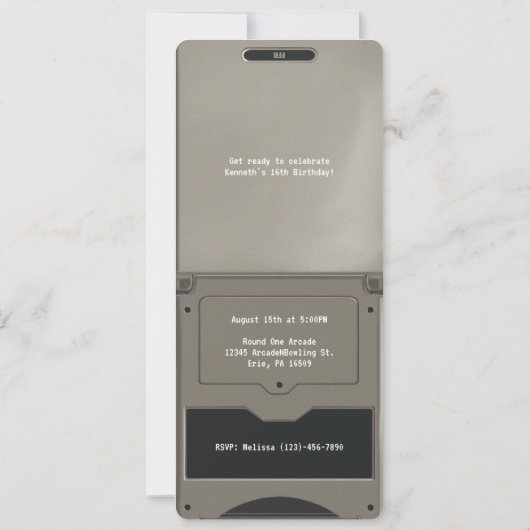 Retro Silver Handheld Gaming II Birthday Einladung (Rückseite)