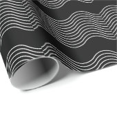 Retro Simple Elegante Schwarz-weiß Waves Lines Geschenkpapier (Rolleneckpunkt)