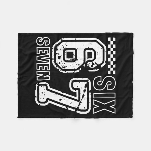 Retro Six Seven Numbers Clever Humor 6 7 Meme Mens Fleecedecke (Vorderseite (Horizontal))