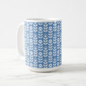Retro skandinavisches blaues Muster Kaffeetasse (Vorderseite Links)