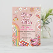 Retro Skate Five ist ein Vibe Groovy zum Geburtsta Einladung (Stehend Vorderseite)