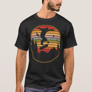 Retro Skateboarding Outdoor Hobby für Skateboarder T-Shirt