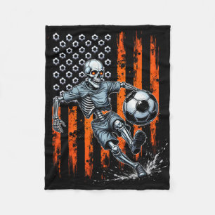 Retro-Skelett spielt Fußball USA-Flagge Grusel-Hal Fleecedecke