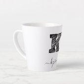 Retro Sketch Monogram Letter K, Latte Tasse (Linke Ecke)